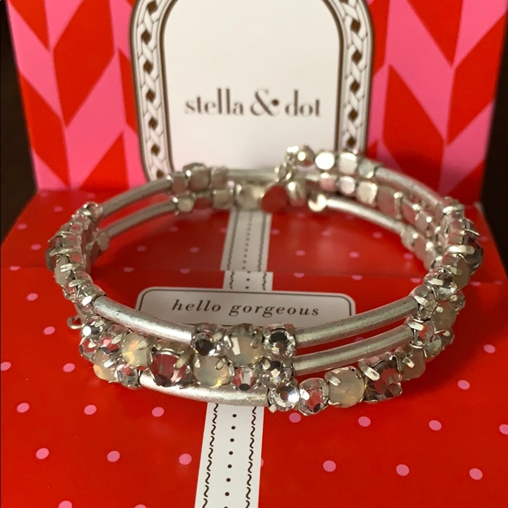 Stella & Dot Isabelle wrap bracelet Silver NIB
